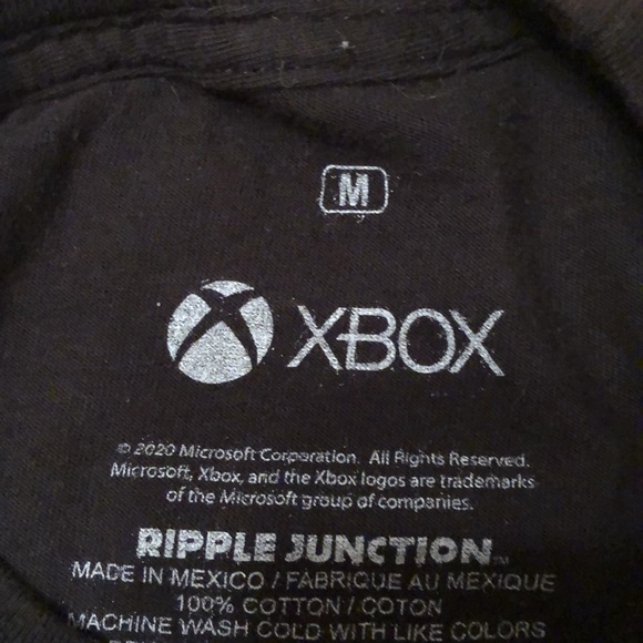X-BOX Classic Vintage Logo Black X Box Men's size medium t-shirt - Picture 4 of 4